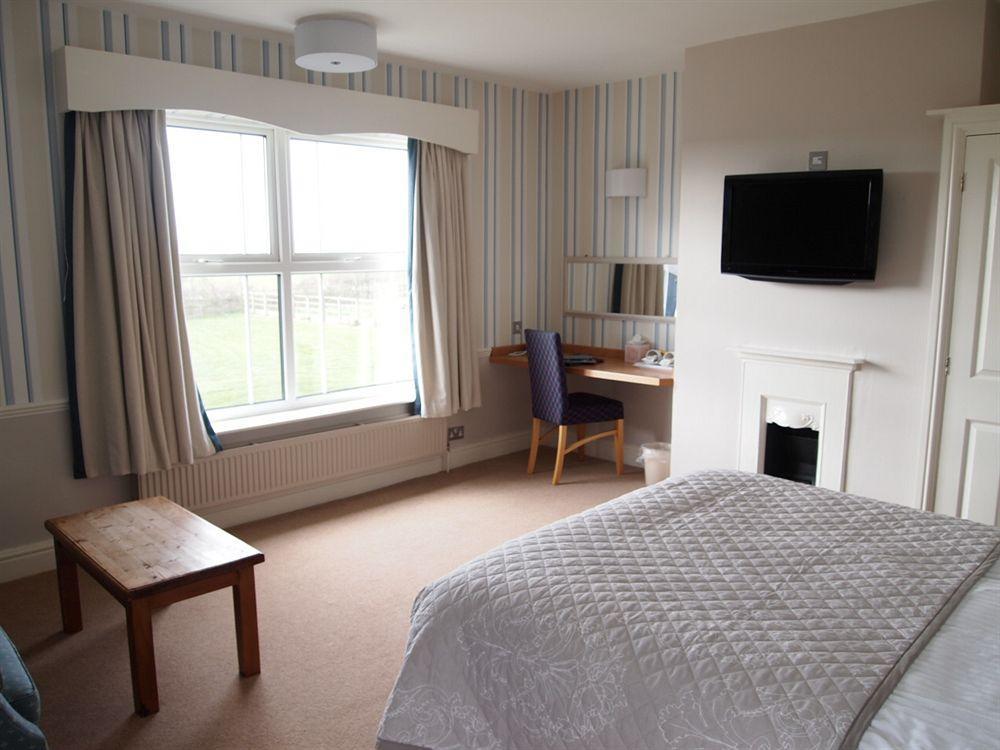 Donington Park Farmhouse Hotel Castle Donington Esterno foto